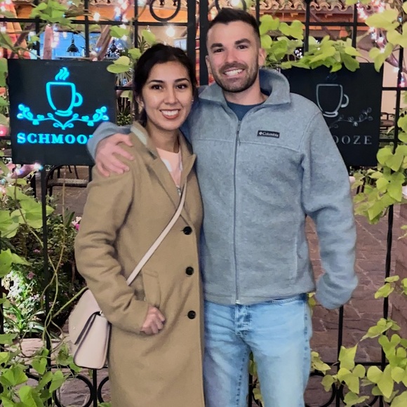 Meet Your Posher - Picture 2 of 3